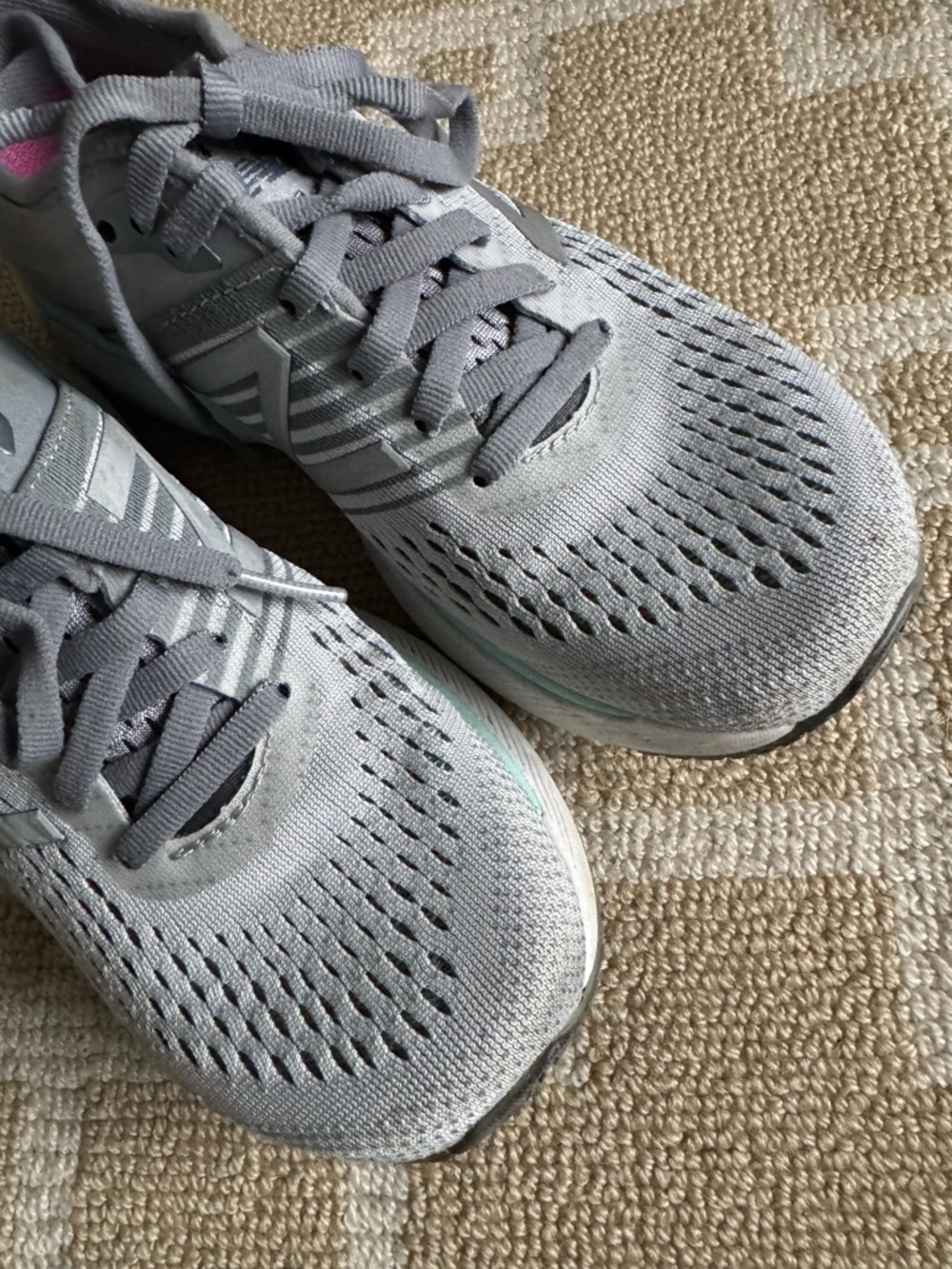 New Balance 860v10 Running Shoes Gray Mint Cushioned Sneaker Trainer Size 5.5 - Picture 10 of 12